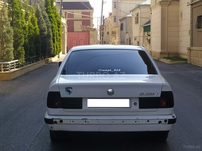 BMW 525 1991, 400,000 km - 2.5 l - Bakı