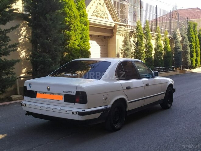 BMW 525 1991, 400,000 km - 2.5 l - Bakı