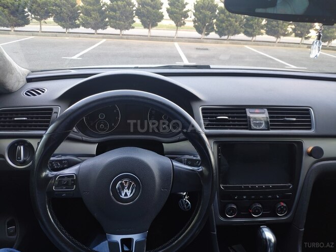 Volkswagen Passat 2013, 150,000 km - 1.8 l - Bakı