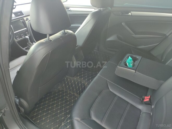 Volkswagen Passat 2013, 150,000 km - 1.8 l - Bakı
