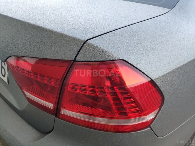 Volkswagen Passat 2013, 150,000 km - 1.8 l - Bakı