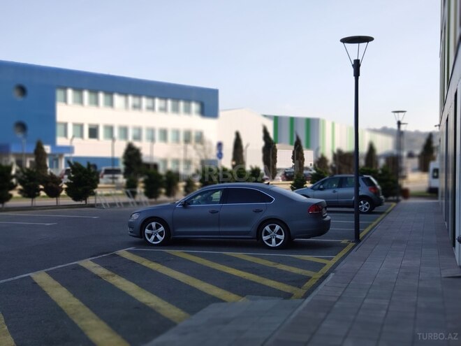 Volkswagen Passat 2013, 150,000 km - 1.8 l - Bakı