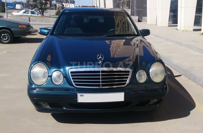 Mercedes E 220 2000, 460,000 km - 2.2 л - Bakı