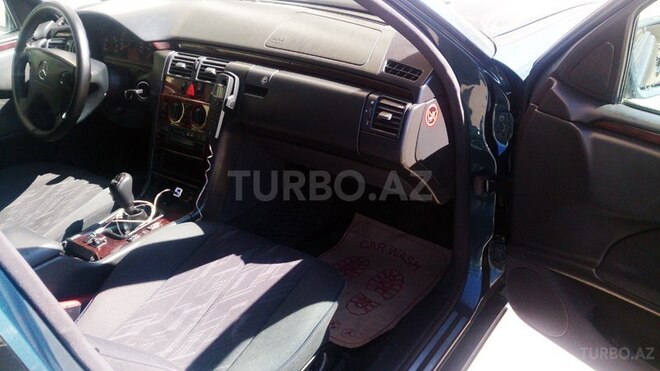 Mercedes E 220 2000, 460,000 km - 2.2 л - Bakı