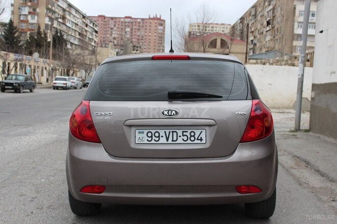 Kia Ceed 2007, 250,000 km - 1.6 l - Bakı