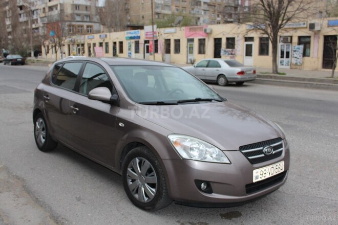Kia Ceed 2007, 250,000 km - 1.6 l - Bakı