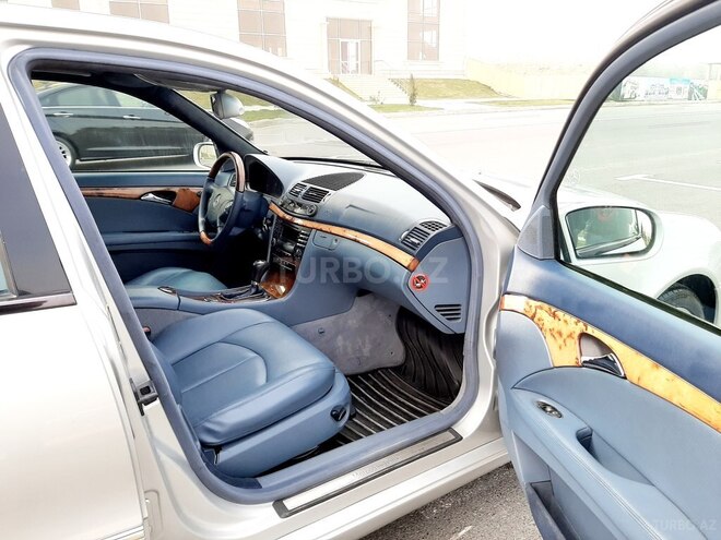 Mercedes E 220 2005, 223,000 km - 2.2 l - Sumqayıt