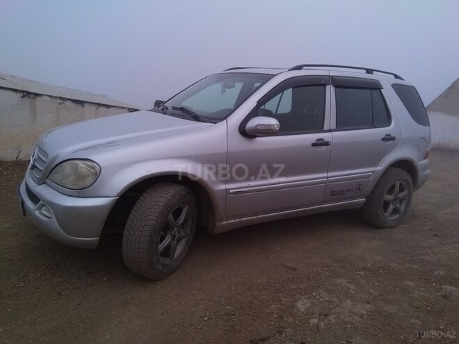 Mercedes ML 320 2002, 251,000 km - 0.1 l - Lerik