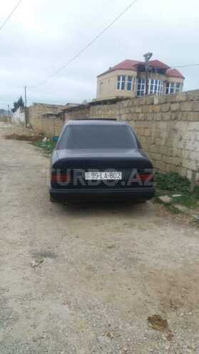 Mercedes E 230 1987, 213,642 km - 2.0 l - Bakı