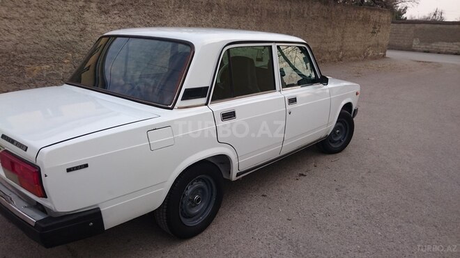 LADA (VAZ) 2107 2006, 155,000 km - 0.2 l - Ucar