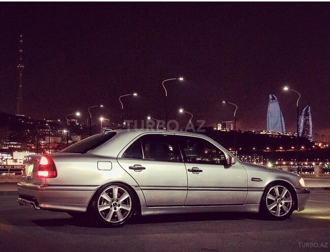 Mercedes C 230 1998, 227,000 km - 2.3 l - Bakı