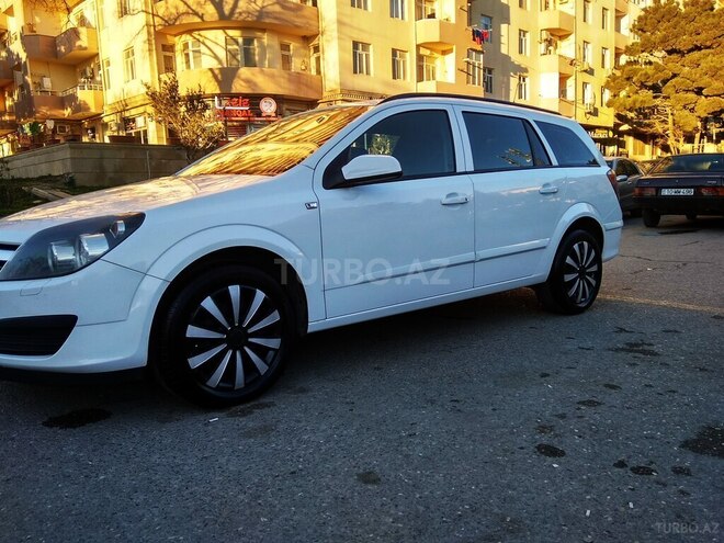 Opel Astra 2006, 212,000 km - 1.9 l - Bakı