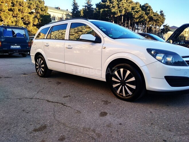 Opel Astra 2006, 212,000 km - 1.9 l - Bakı