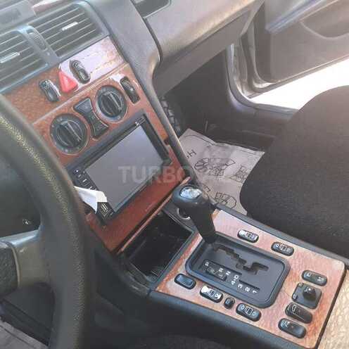 Mercedes E 230 1997, 314,112 km - 2.3 l - Gəncə