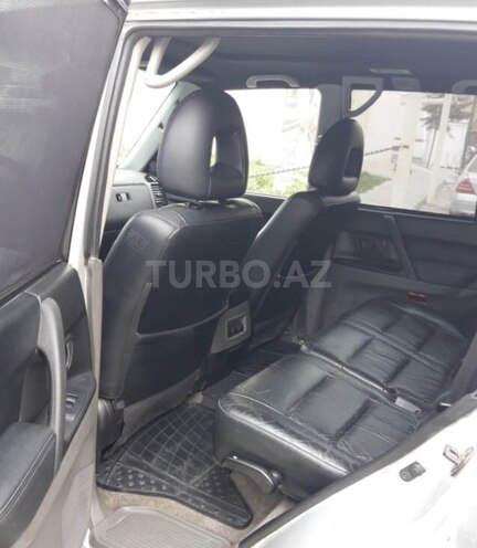 Mitsubishi Pajero 2002, 258,000 km - 3.2 l - Bakı