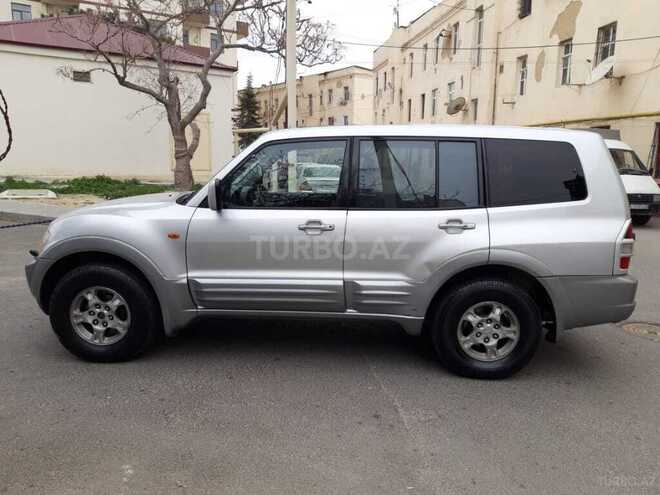 Mitsubishi Pajero 2002, 258,000 km - 3.2 l - Bakı