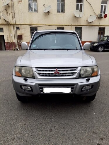 Mitsubishi Pajero 2002, 258,000 km - 3.2 l - Bakı