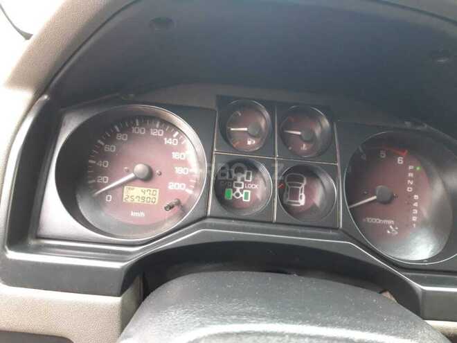 Mitsubishi Pajero 2002, 258,000 km - 3.2 l - Bakı