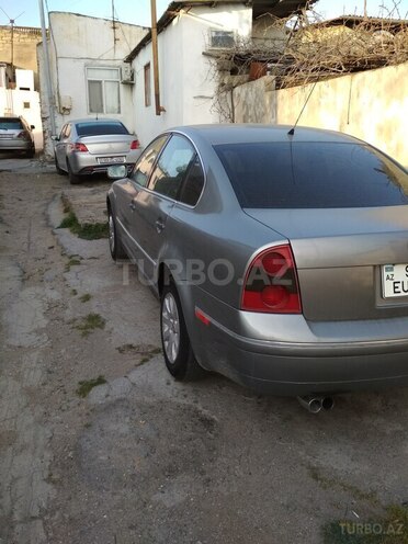 Volkswagen Passat 2001, 111,222 km - 1.8 l - Bakı