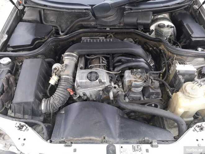 Mercedes E 220 1996, 112,486 km - 2.2 л - Qazax