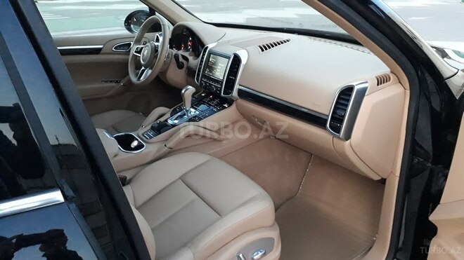 Porsche Cayenne 2015, 48,200 km - 3.6 l - Bakı