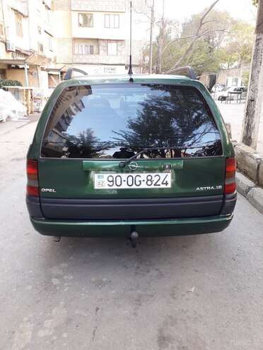 Opel Astra 1996, 390,000 km - 1.6 л - Bakı