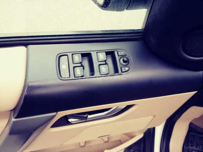 Land Rover Freelander 2008, 146,800 km - 3.2 л - Sumqayıt