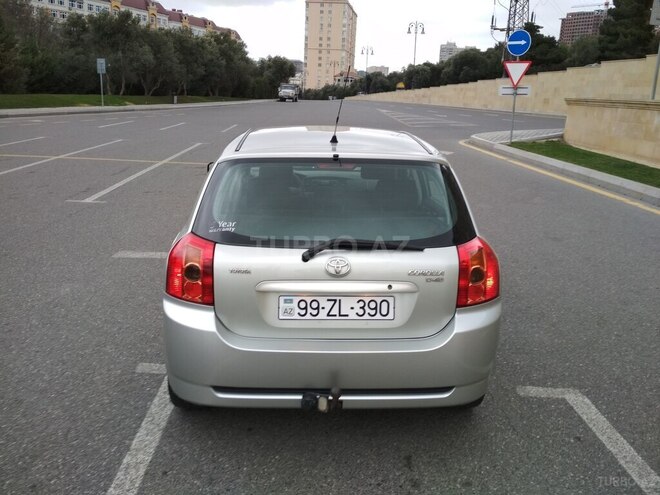 Toyota Corolla 2005, 255,000 km - 1.4 l - Bakı