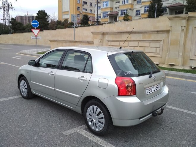 Toyota Corolla 2005, 255,000 km - 1.4 l - Bakı