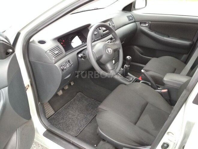 Toyota Corolla 2005, 255,000 km - 1.4 l - Bakı