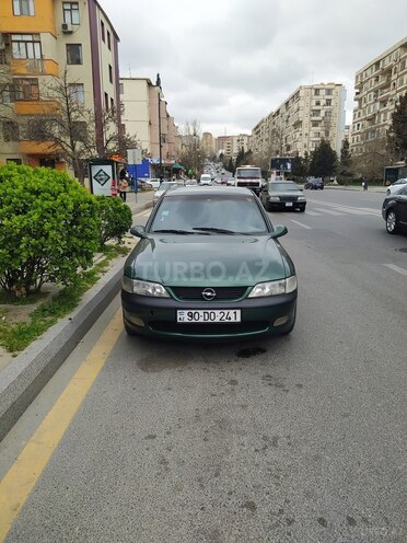Opel Vectra 1998, 290,000 km - 1.8 л - Bakı