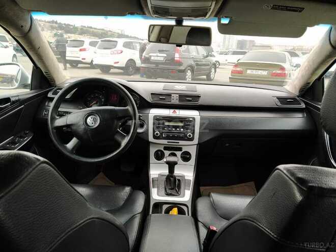 Volkswagen Passat 2005, 100,000 km - 2.0 л - Bakı