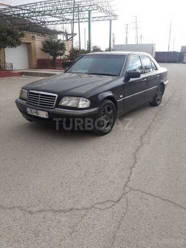 Mercedes C 180 2000, 278,000 km - 1.8 l - Bakı