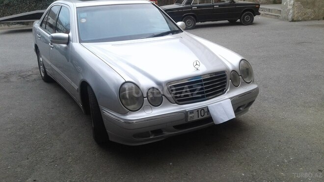 Mercedes E 270 2000, 345,000 km - 2.7 l - Bakı