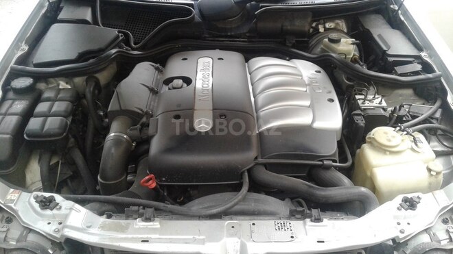 Mercedes E 270 2000, 345,000 km - 2.7 l - Bakı
