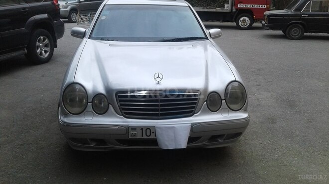 Mercedes E 270 2000, 345,000 km - 2.7 l - Bakı