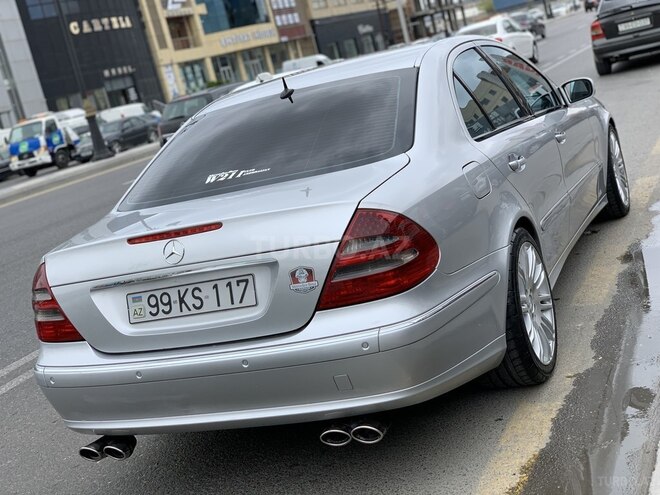 Mercedes E 320 2004, 372,000 km - 3.2 l - Bakı