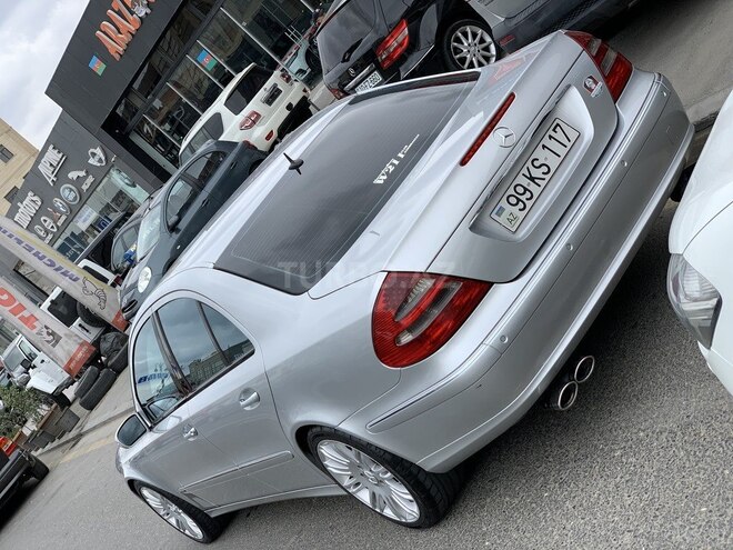Mercedes E 320 2004, 372,000 km - 3.2 l - Bakı