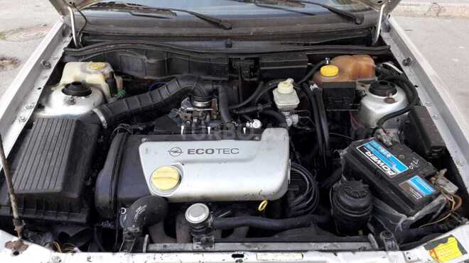 Opel Astra 1997, 460,000 km - 1.4 l - Bakı