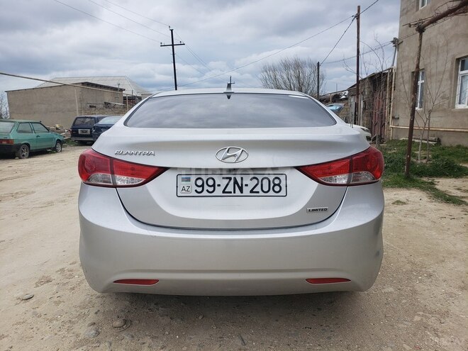 Hyundai Elantra 2011, 82,000 km - 1.8 l - Bakı