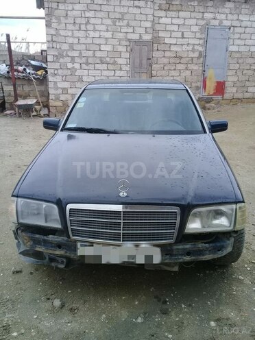 Mercedes C 220 1995, 310,000 km - 2.2 l - Bakı