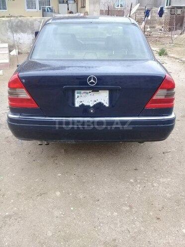 Mercedes C 220 1995, 310,000 km - 2.2 l - Bakı