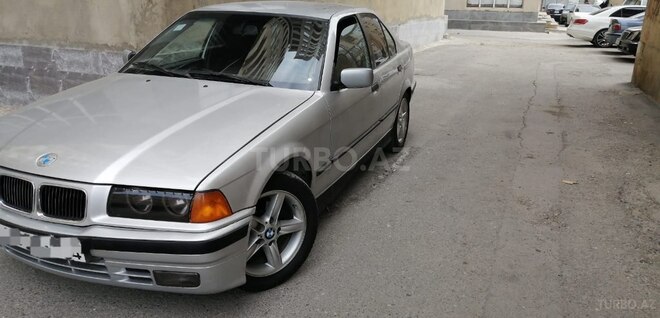 BMW 318 1991, 369,800 km - 1.8 л - Bakı