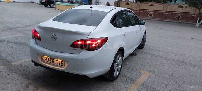 Opel Astra 2013, 117,623 km - 1.4 l - Bakı