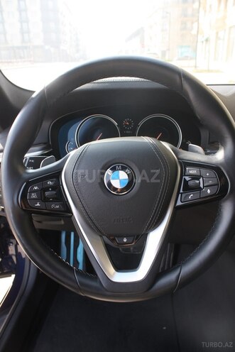 BMW 520 2017, 25,000 km - 2.0 l - Bakı