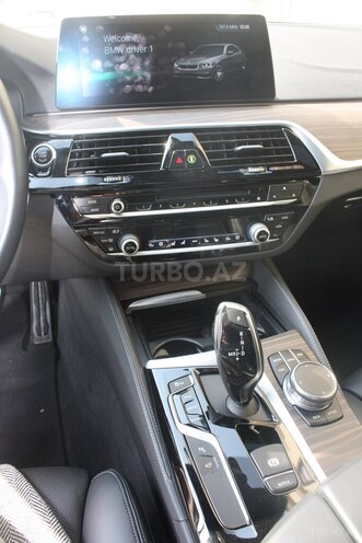BMW 520 2017, 25,000 km - 2.0 l - Bakı