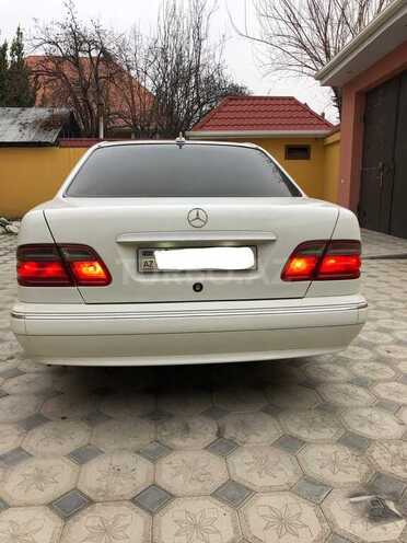 Mercedes E 240 1998, 338,000 km - 2.6 л - Ağdaş