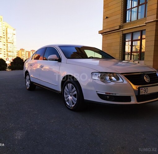 Volkswagen Passat 2008, 130,000 km - 2.0 l - Bakı