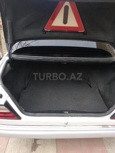 Mercedes E 200 1992, 343,000 km - 2.0 l - Sumqayıt