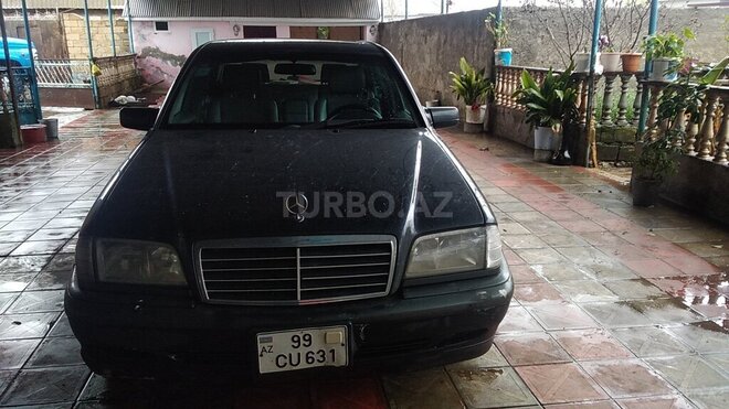 Mercedes C 200 1999, 260,000 km - 0.1 l - Masallı